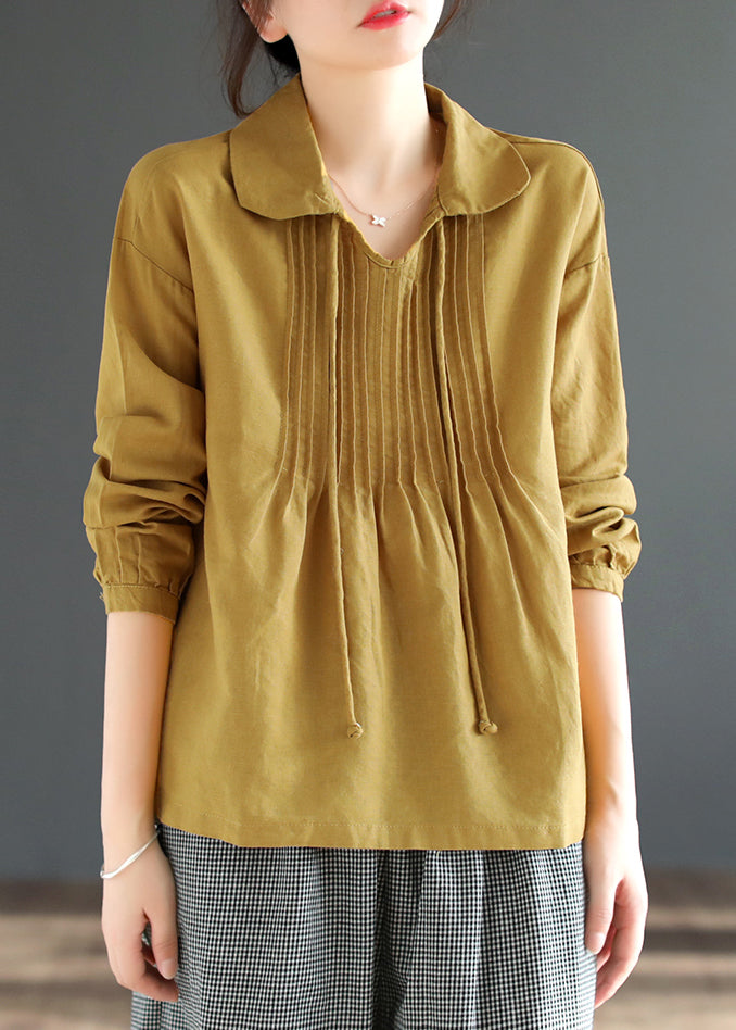 Classic Vintage Blouse with a Flattering Fit