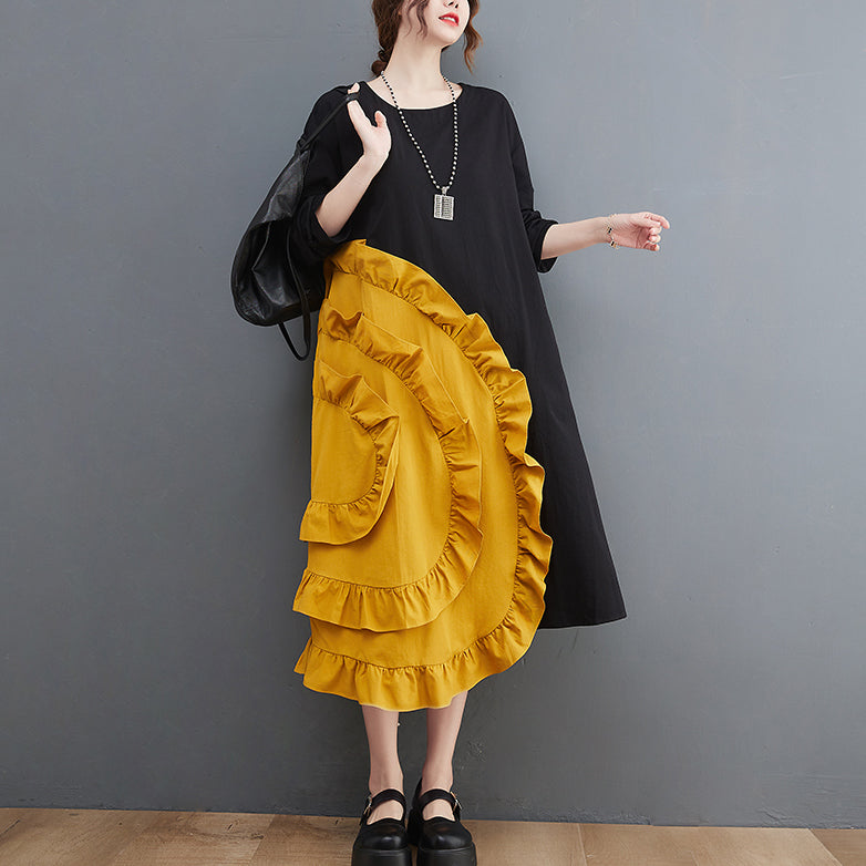 Classic Vintage Dress with a Flattering Fit