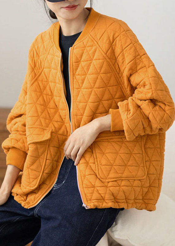 Well Tailored Coat with a Graceful Silhouette