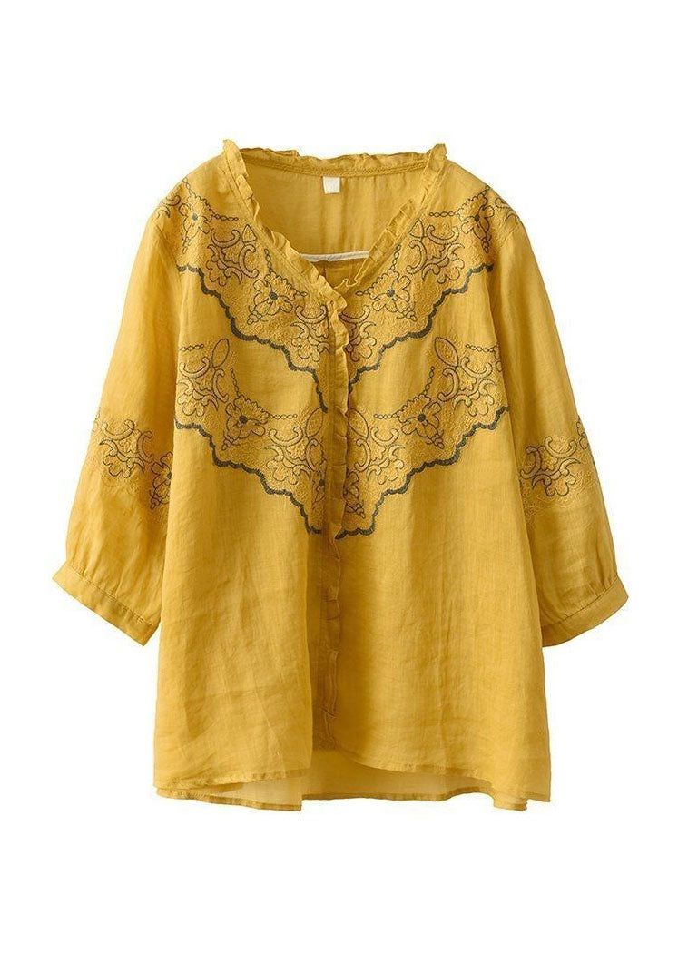 Well Tailored Top with a Graceful Silhouette