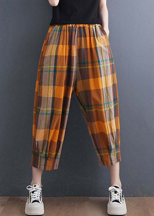 Effortlessly Elegant Pants with a Timeless Design