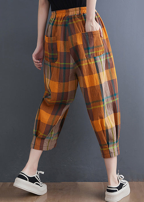Effortlessly Elegant Pants with a Timeless Design