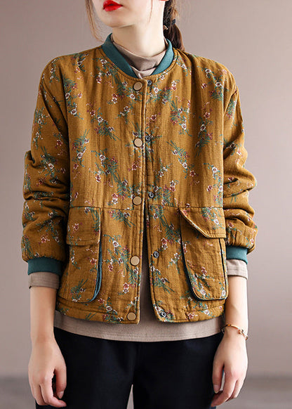 Gracefully Styled Jacket for Any Occasion