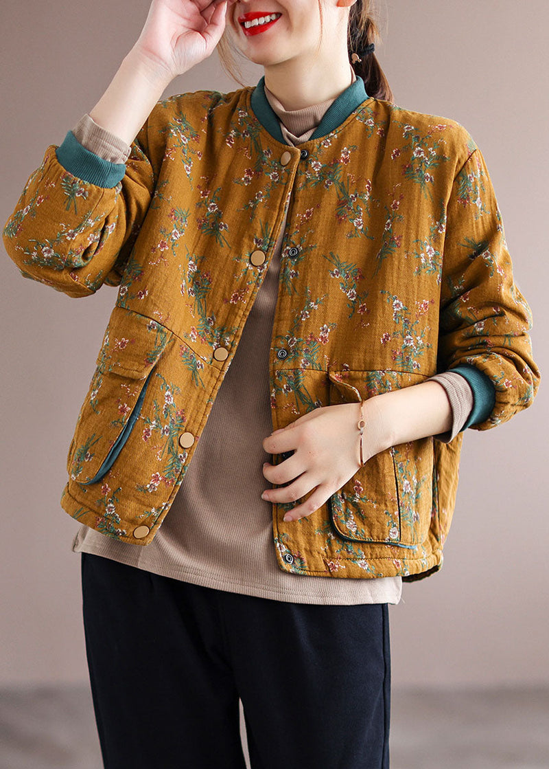 Beautifully Finished Coat in a Timeless Design
