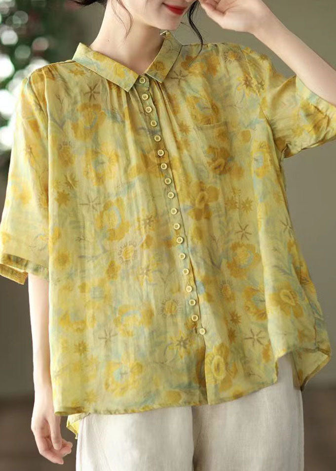 Effortlessly Elegant Top with a Timeless Design