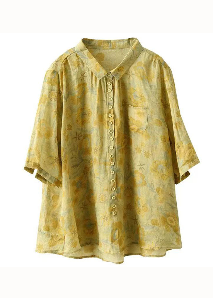 Effortlessly Elegant Top with a Timeless Design