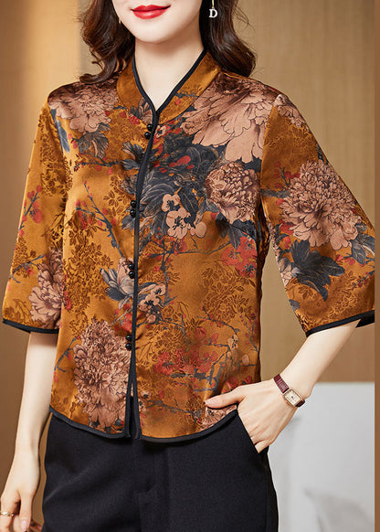 Well Tailored Shirt with a Graceful Silhouette