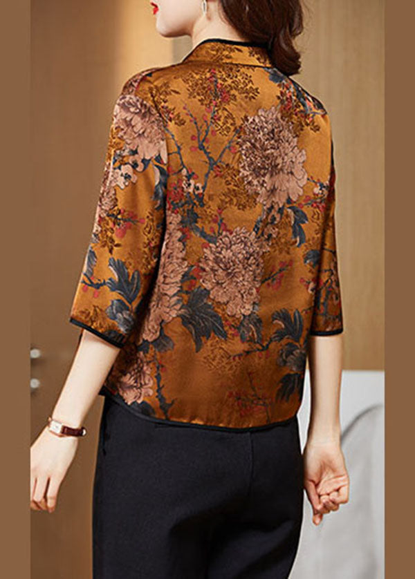 Well Tailored Shirt with a Graceful Silhouette