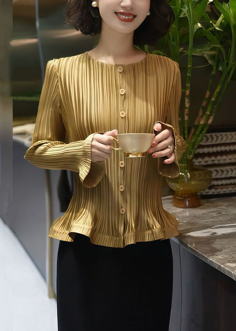 Sophisticated Shirt with a Clean Classic Look