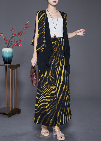 Vintage Inspired Pants with a Contemporary Edge