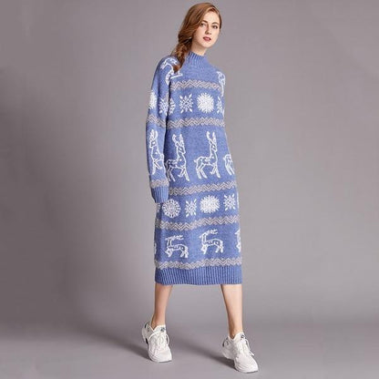 Classic Vintage Sweater with a Flattering Fit