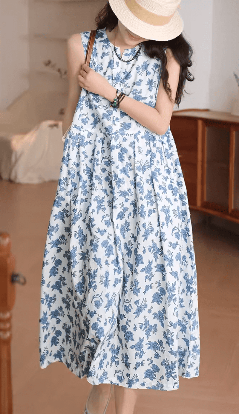 Classic Vintage & Enduringly Stylish Dress