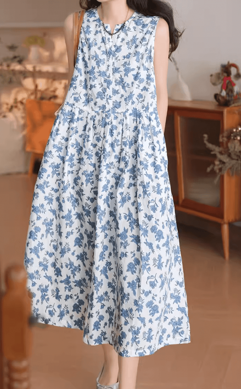 Classic Vintage & Enduringly Stylish Dress