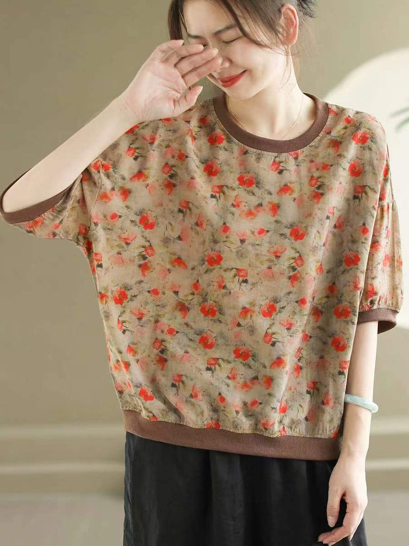 Effortlessly Elegant Top with a Timeless Design