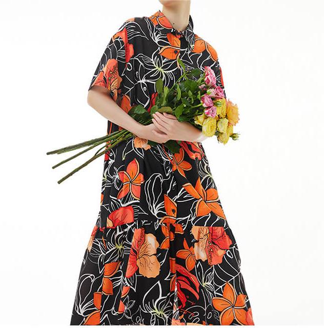 Gracefully Styled Dress for Any Occasion