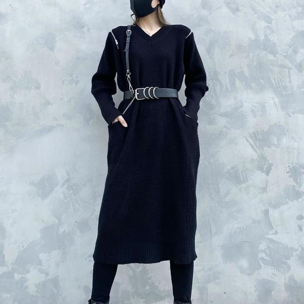 Well Tailored Pullover with a Graceful Silhouette