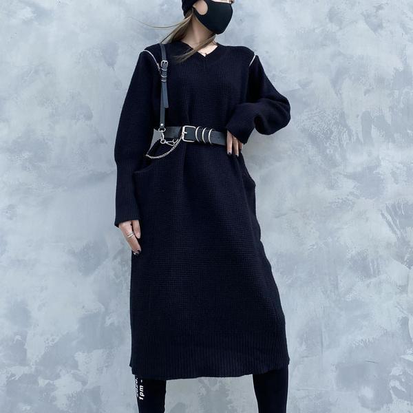 Well Tailored Pullover with a Graceful Silhouette