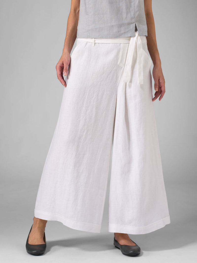 Beautifully Crafted Pants in a Classic Style
