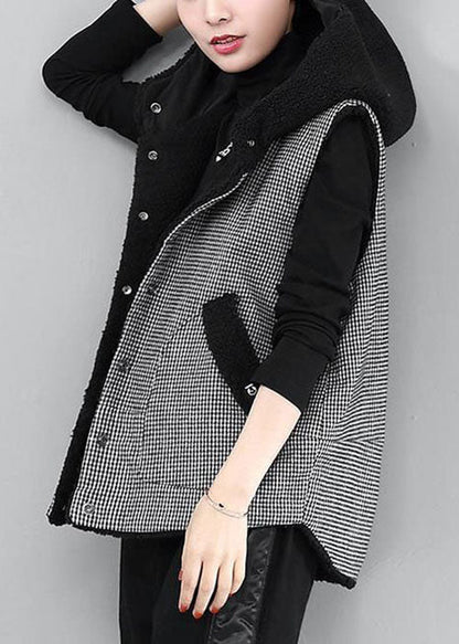 Beautifully Finished Coat in a Timeless Design