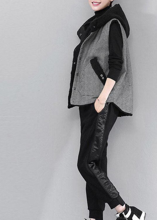 Beautifully Finished Coat in a Timeless Design
