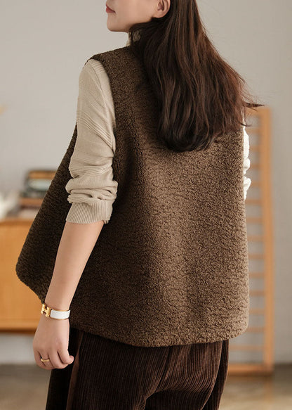 Gracefully Styled Garment for Any Occasion