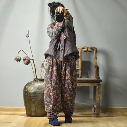 Elegantly Styled Trousers for Everyday Wear