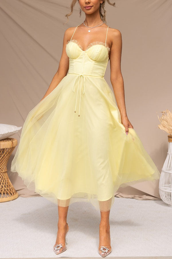 Beautifully Crafted Dress in a Classic Style