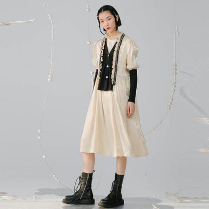 Beautifully Crafted Dress in a Classic Style