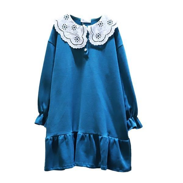 A Vintage Style Pullover with Delicate Timeless Details