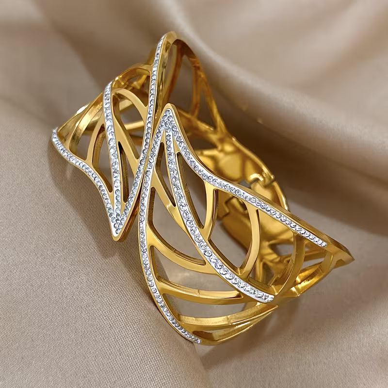 Klassisk Armbånd med tidløs elegance