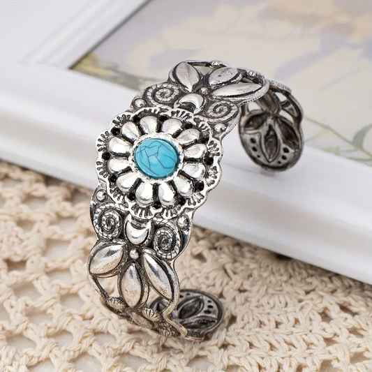 Blue Stone Daisy Bracelet