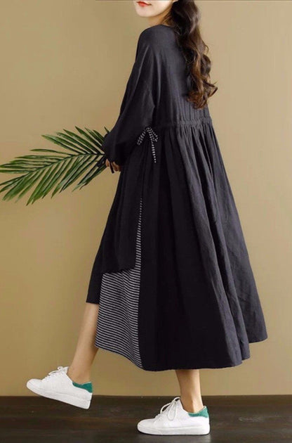 Classic Vintage Dress with a Flattering Fit