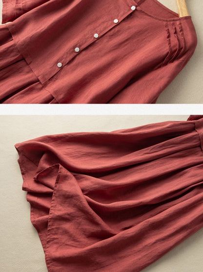 Beautifully Finished Dress in a Timeless Design