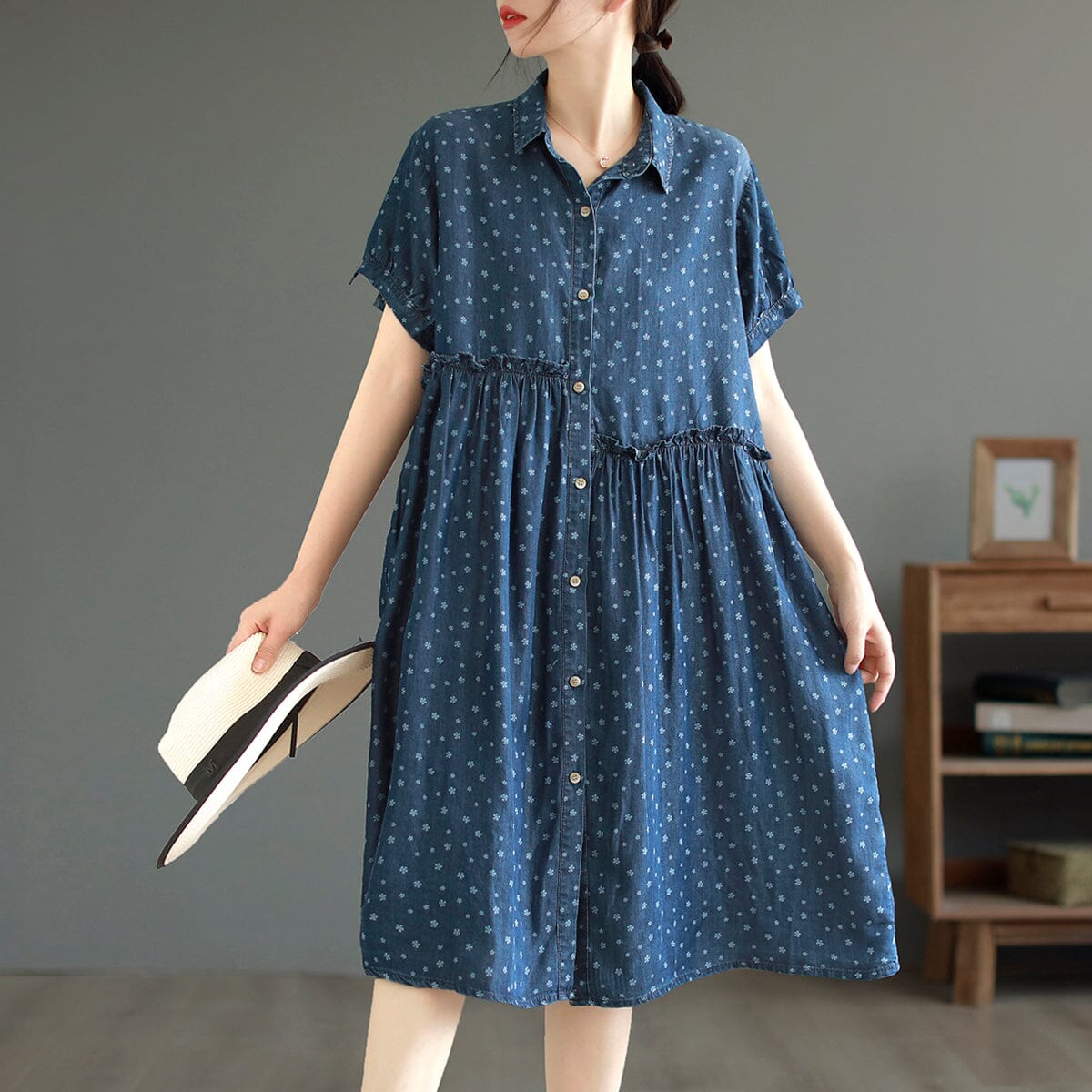 Sophisticated Dress with a Clean Classic Look