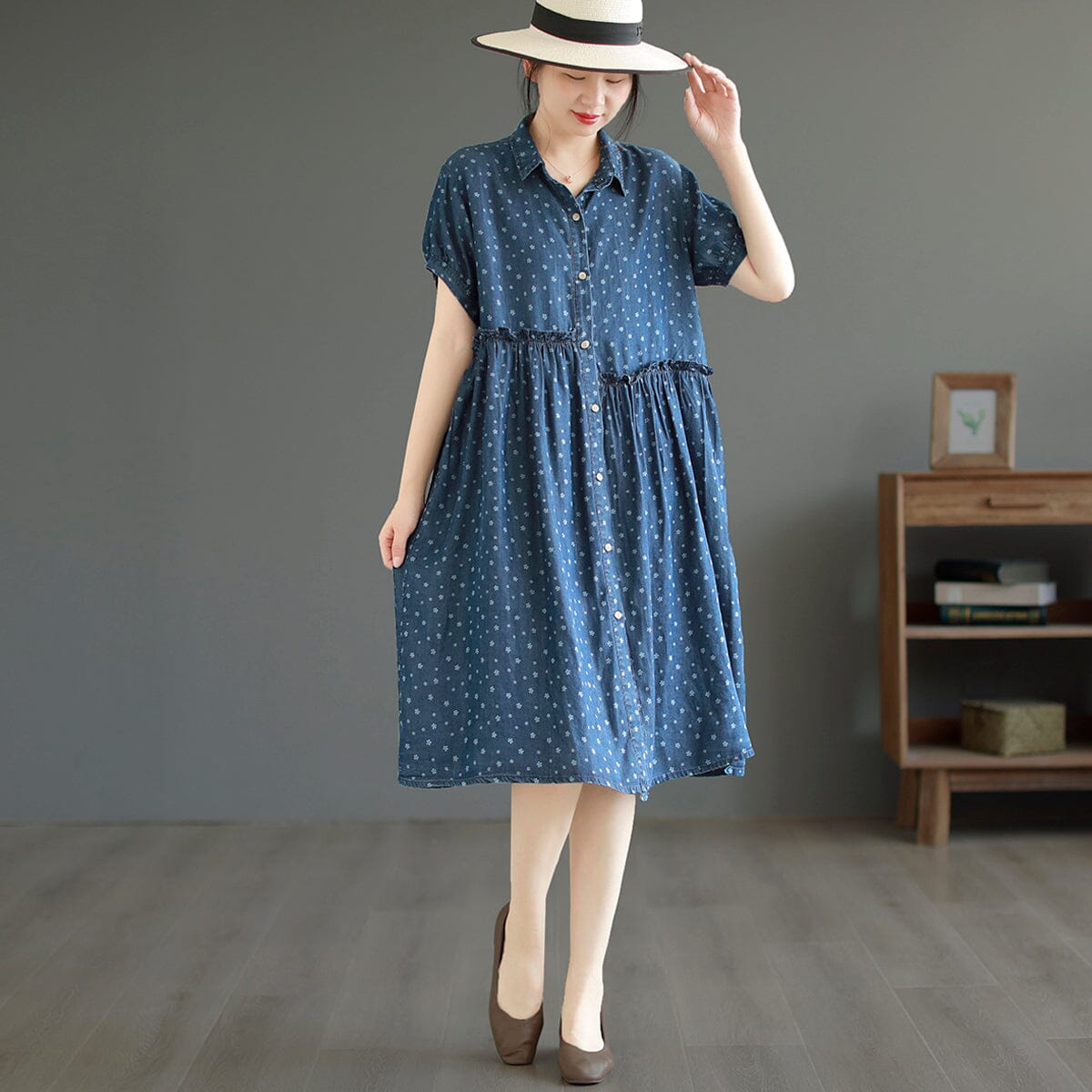 Sophisticated Dress with a Clean Classic Look