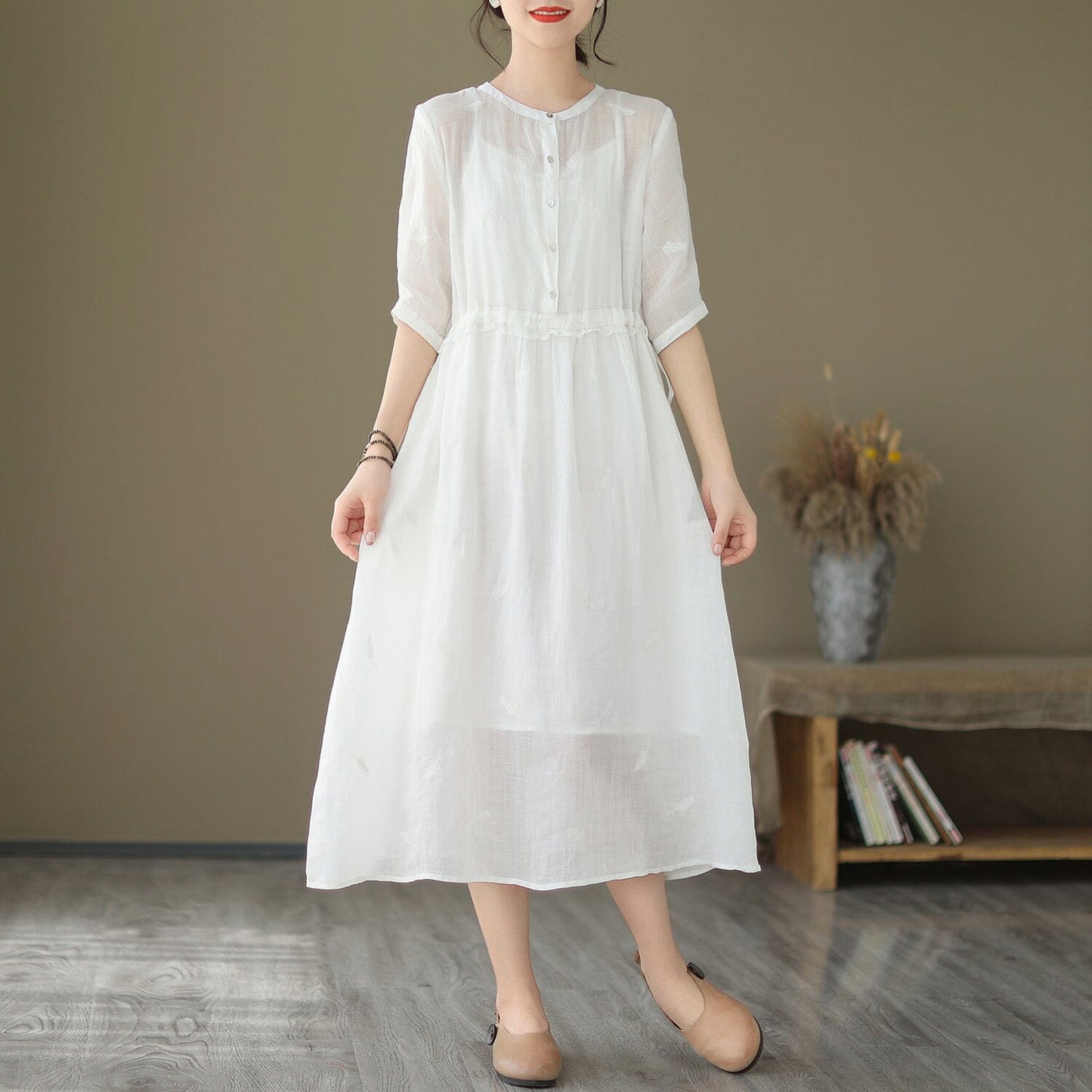 Classic Vintage & Enduringly Stylish Dress
