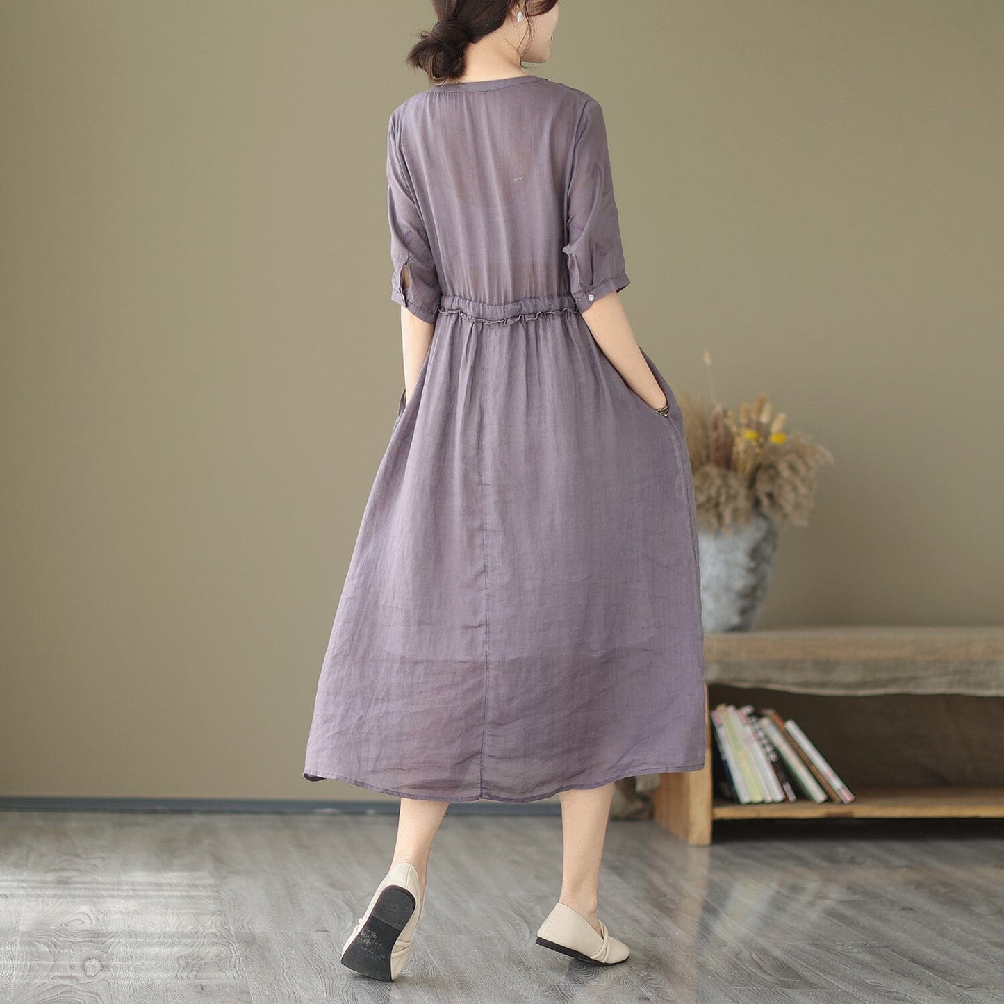 Classic Vintage & Enduringly Stylish Dress