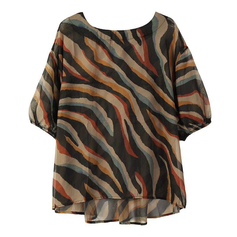 Effortlessly Elegant Top with a Timeless Design