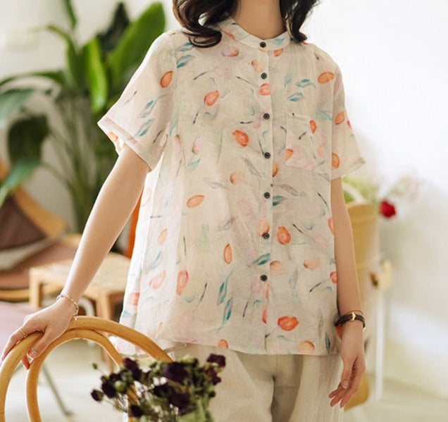Classic Vintage Shirt with a Flattering Fit