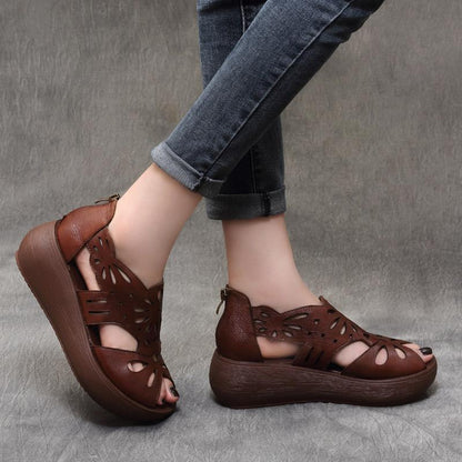 Graceful Orthopedic Sandals for Modern Look