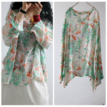 Effortlessly Elegant Top with a Timeless Design