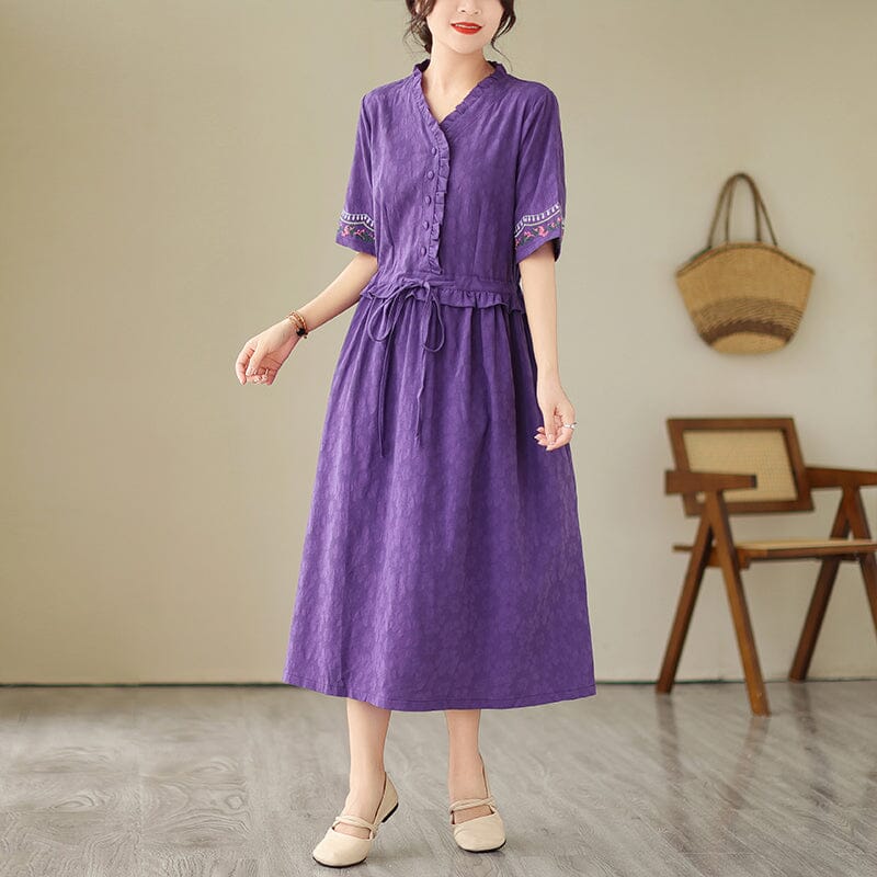 Sophisticated Dress with a Clean Classic Look