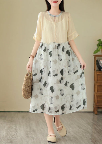 Sophisticated Dress with a Clean Classic Look