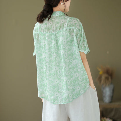 Sophisticated Blouse with a Clean Classic Look
