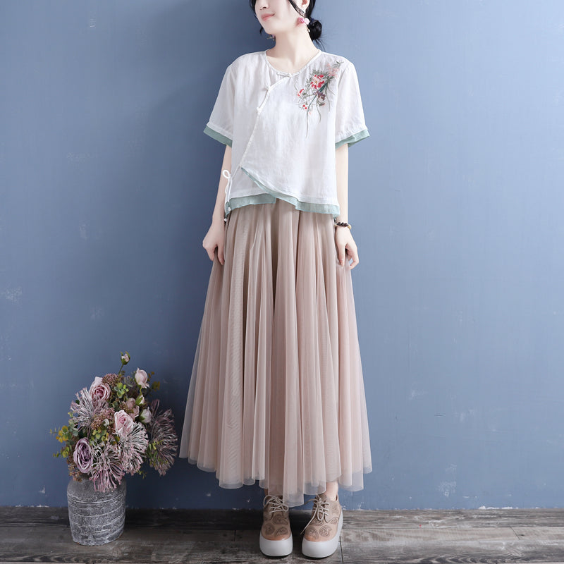 Gracefully Styled Blouse for Any Occasion