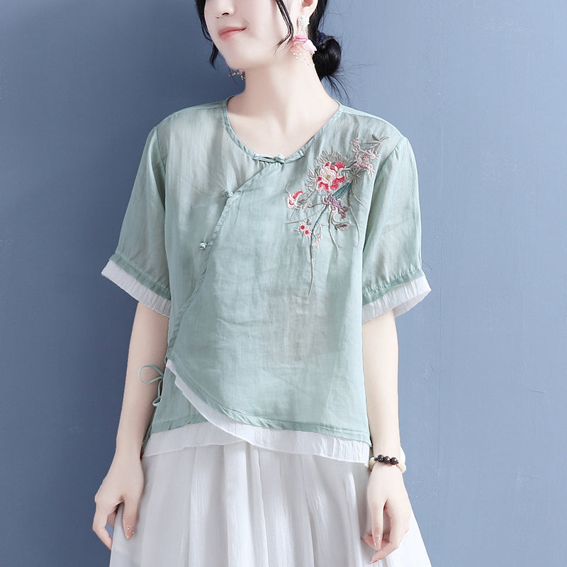 Gracefully Styled Blouse for Any Occasion