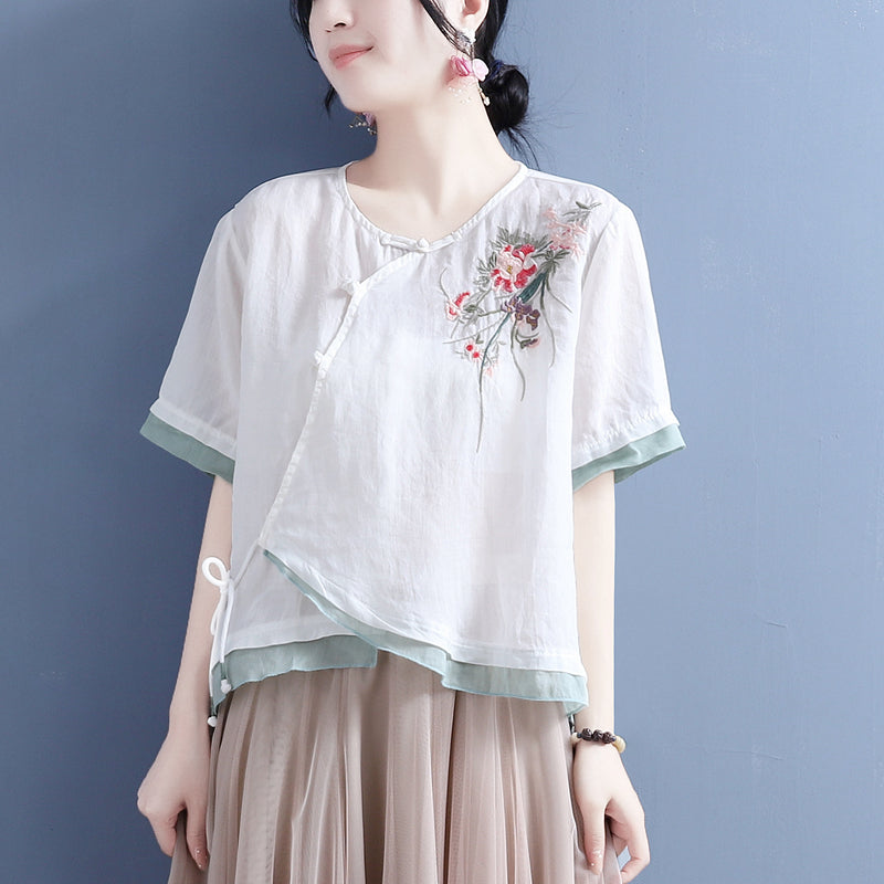Gracefully Styled Blouse for Any Occasion