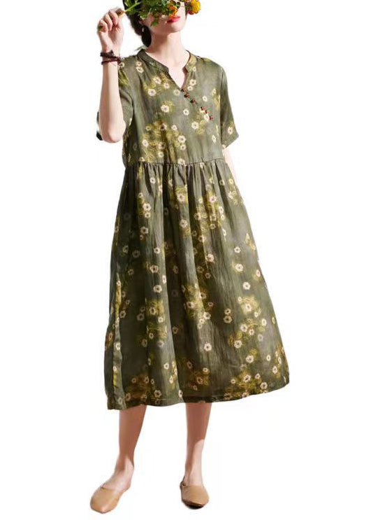 Beautifully Crafted Dress in a Classic Style