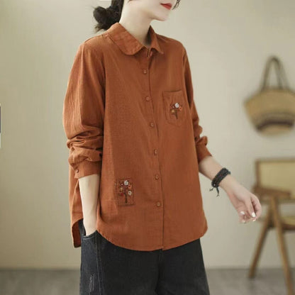 Classic Vintage Blouse with a Flattering Fit