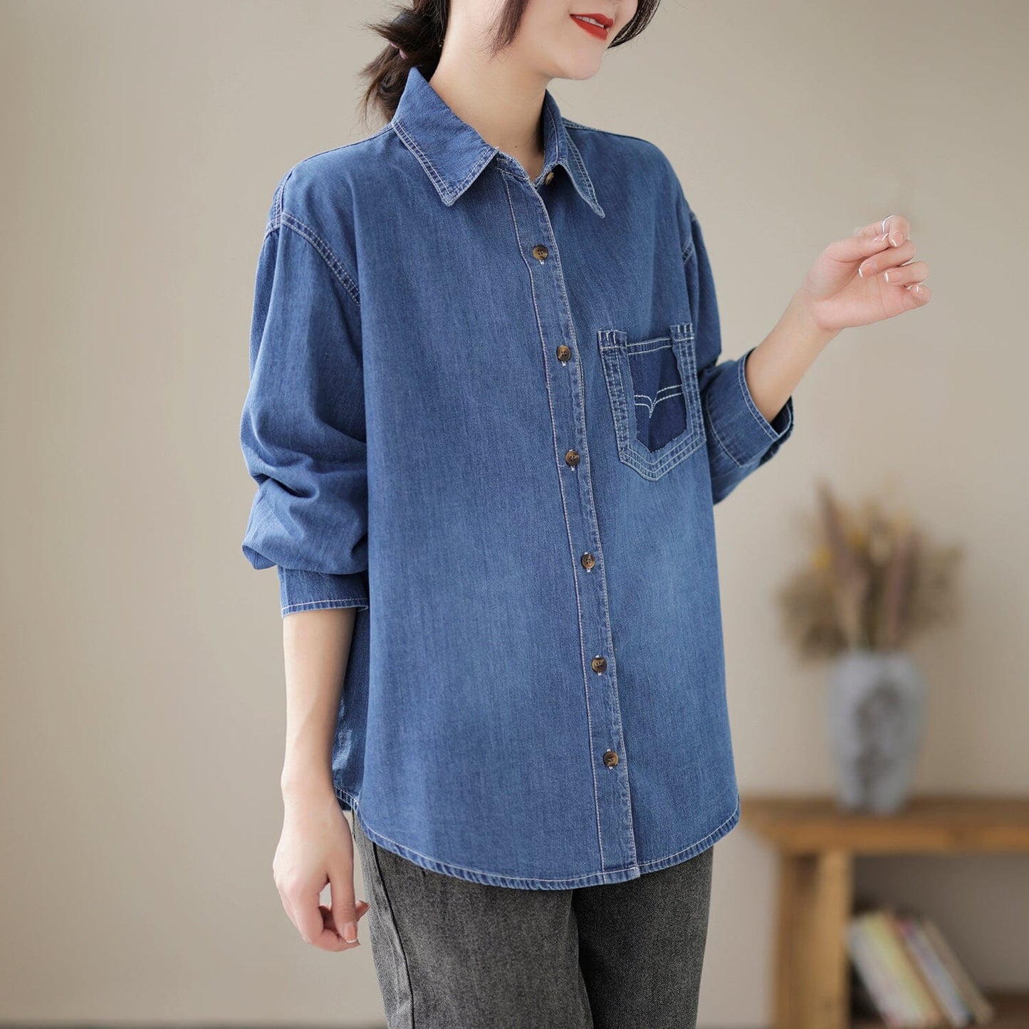 Elegantly Styled Blouse for Everyday Wear